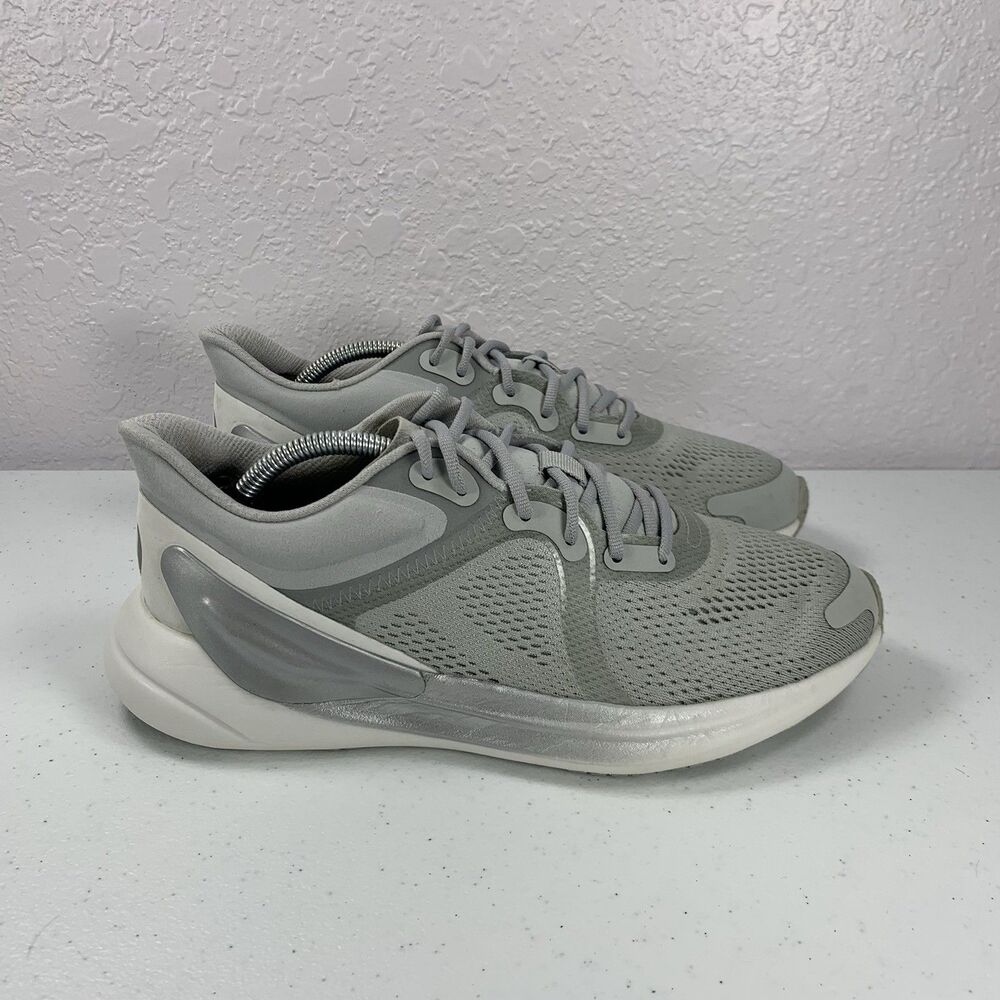 Lululemon Blissfeel Shoes Women’s 8.5 Silver Drop Running Sneakers